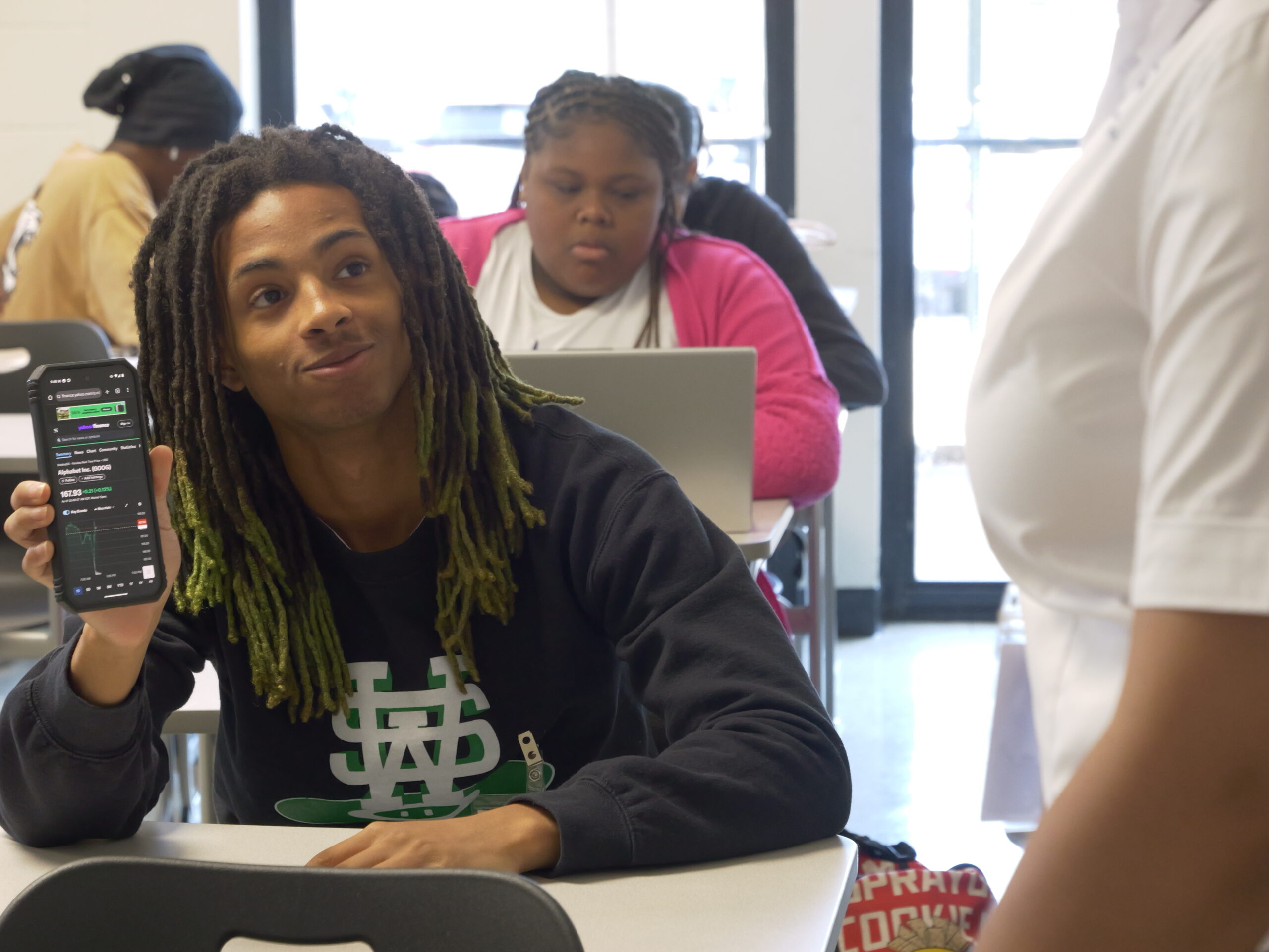Students on the University of Memphis campus